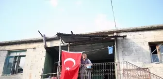 102 Yaşındaki Cennet Sağ, Atatürk'ü Şiirlerle Anıyor