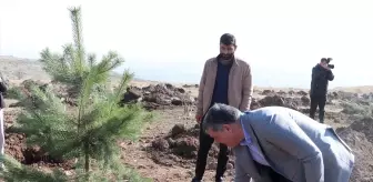 Erzurum'da Yamaç Paraşütü Etkinlikleri İçin Bayrak Tepesi Açıldı