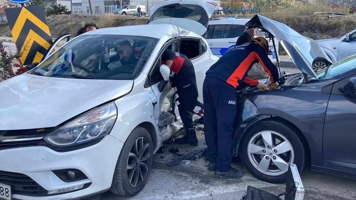 Karabük'te Otomobil Kazası: 7 Yaralı