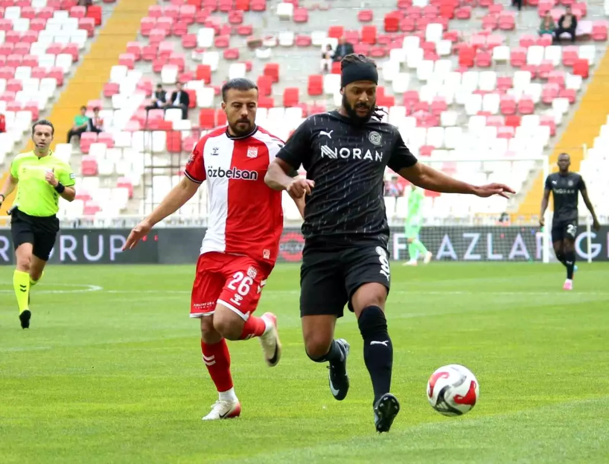 Manisa FK, Sivasspor'a Mağlup Olup Düşme Potasına Girdi