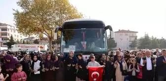 Umre Kafileleri Huzurla Yola Çıktı