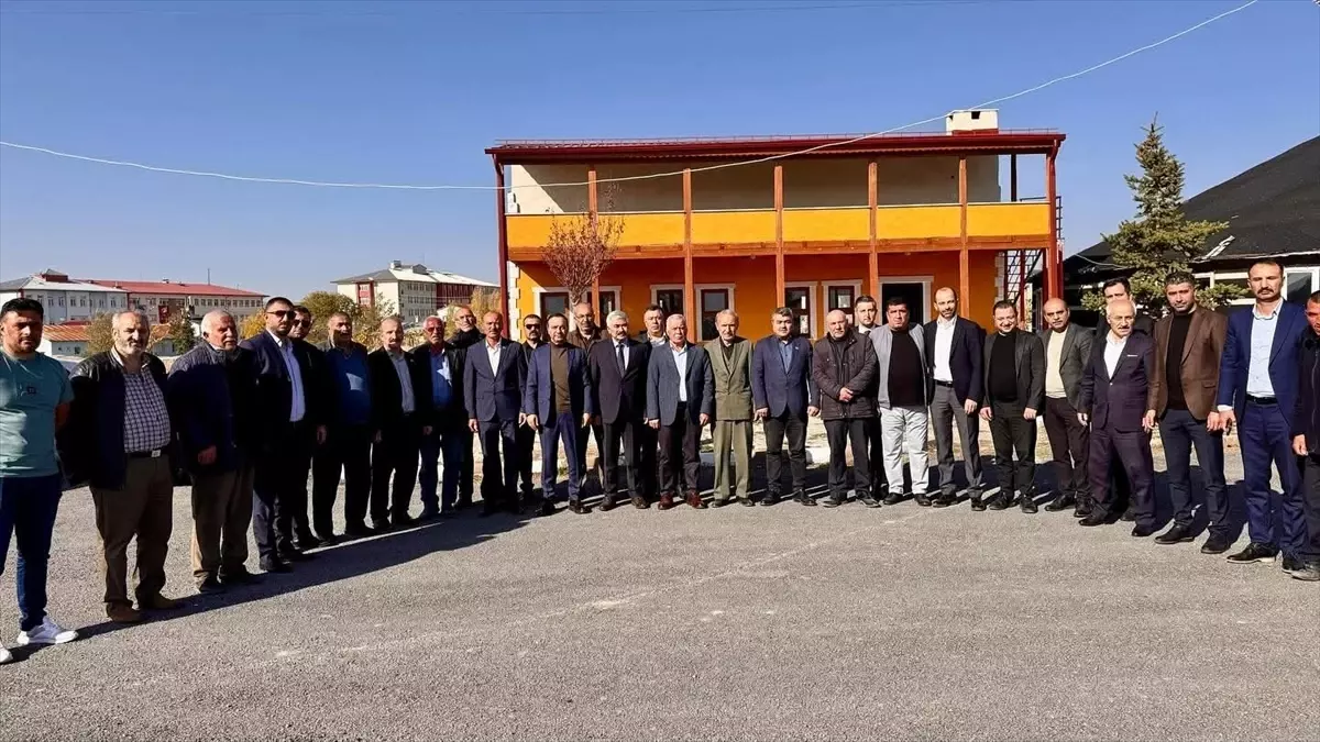 MHP Ulaş İlçe Teşkilatı'ndan Kahvaltı Programı