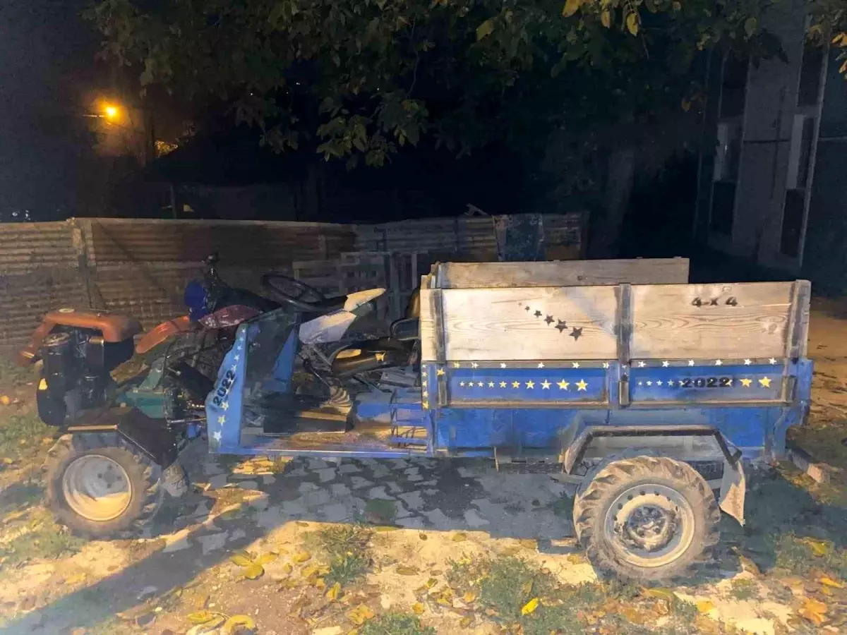 Akyazı'da Pat Pat Kazası: 2 Yaşındaki Çocuk Hayatını Kaybetti, 6 Yaşındaki Ablası Ağır Yaralı