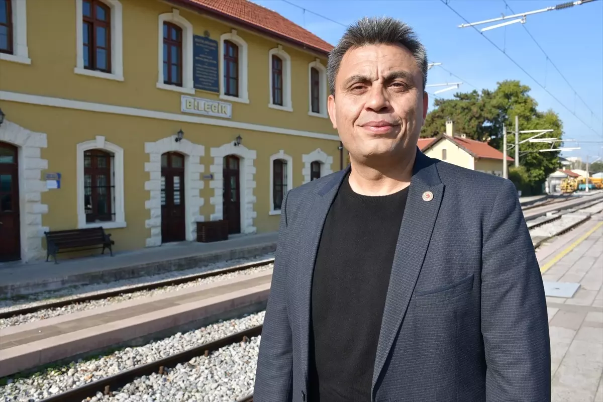 Prof. Dr. Taner Bilgin: Atatürk'ün Bilecik'ten Geçişi Tarihimizde Önemli Bir An