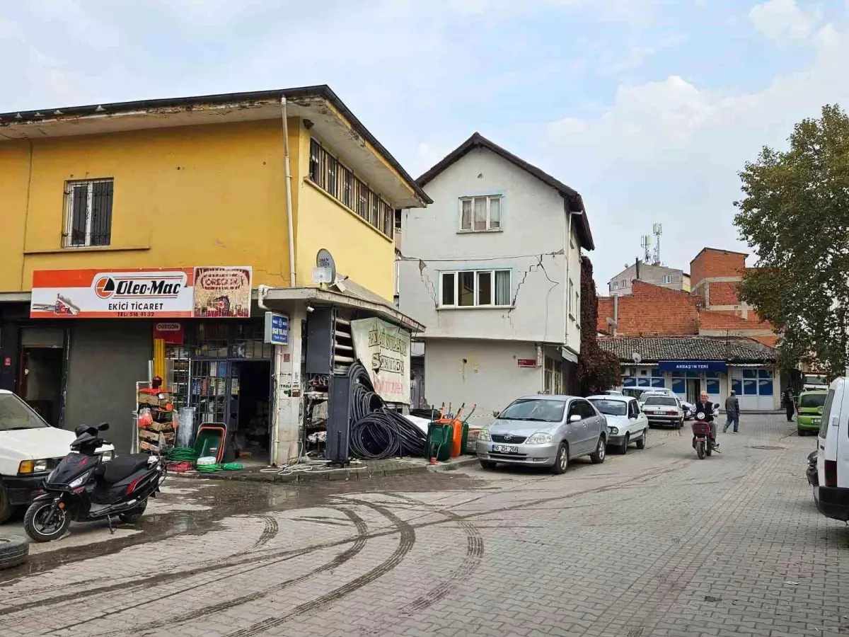 Balıkesir'in Sındırgı İlçesinde 4.5 Büyüklüğünde Deprem