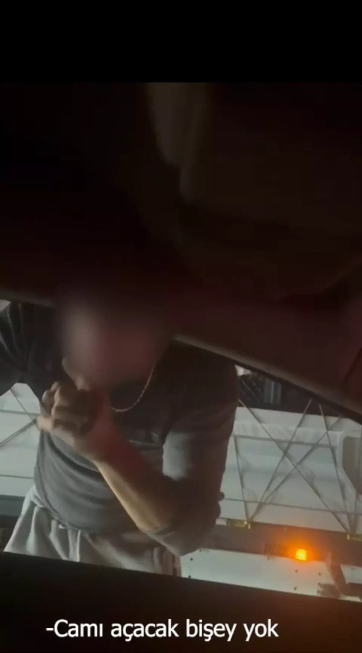 Antalya'da Trafikte Kavga: Sürücüye Ev Hapsi ve Belge İptali