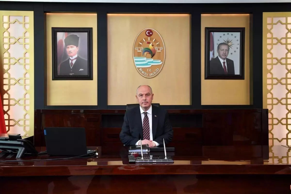 Denizli Valisi Coşkun, Atatürk'ü 87. Yıl Dönümünde Andı