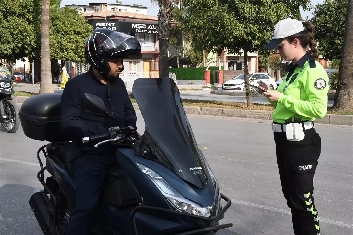 Adana'da Motosiklet Denetiminde 106 Sürücüye Ceza