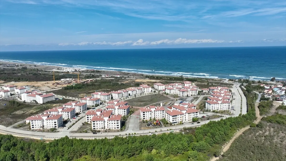 Sakarya'da Yüzyılın Konut Projesi ile Yeni Yuvalar Kuruldu