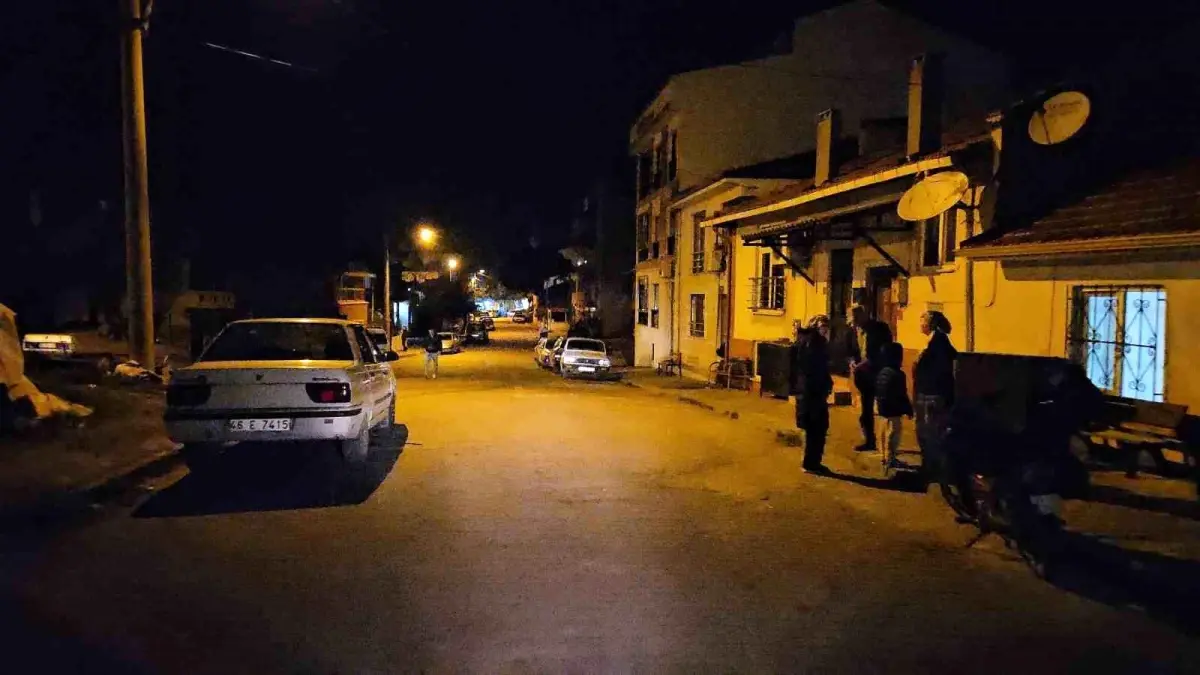 Balıkesir Sındırgı'da 4.9 Büyüklüğünde Deprem