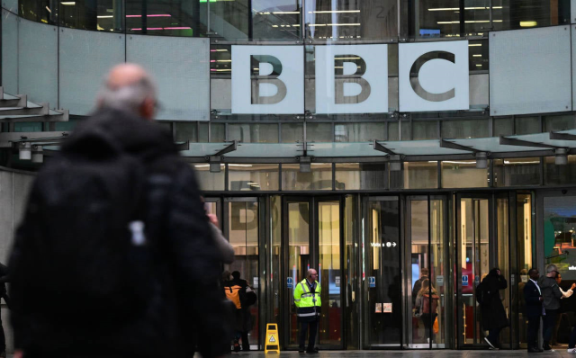 bbc de deprem genel muduru ve haber dairesi 19238316 7432 m