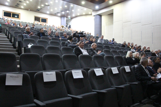 belediye baskani tehlikeyi sesi titreyerek 19238428 8841 m