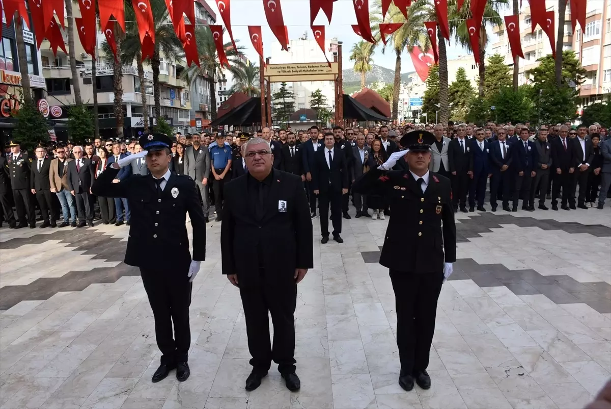 Atatürk, Kumluca'da Anıldı