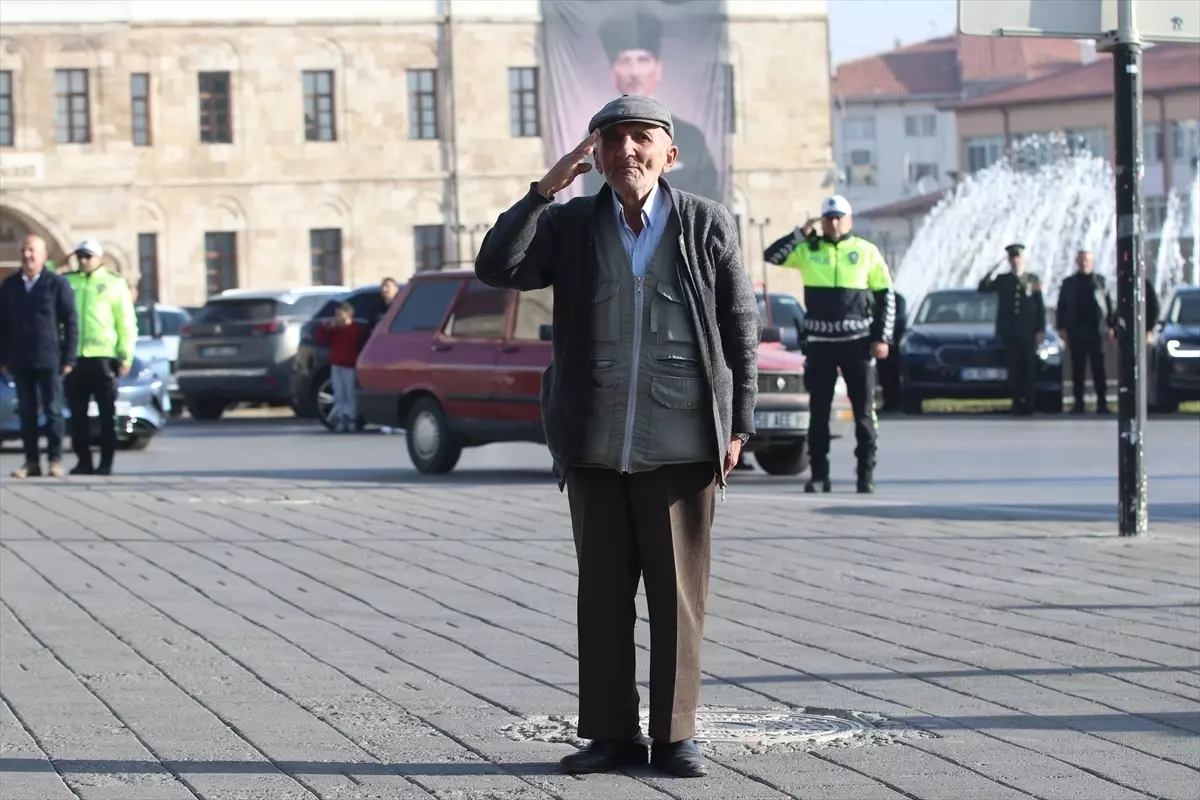 Atatürk'ün Anma Törenleri Ülke Genelinde Gerçekleşti