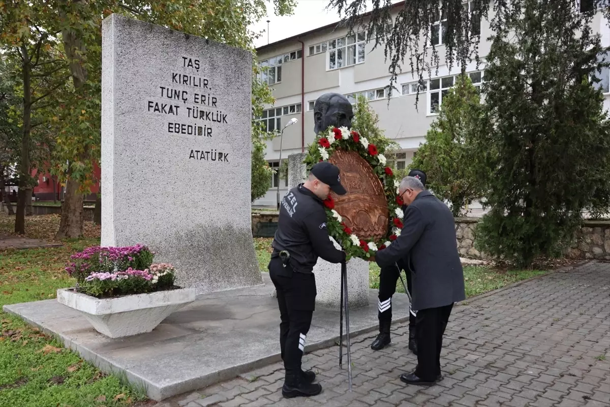 Atatürk, 87'nci Yılında Trakya Üniversitesinde Anıldı