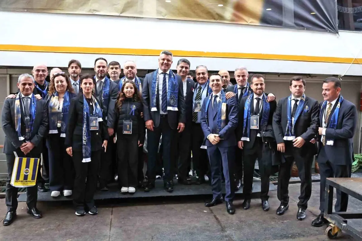 Fenerbahçe, Atatürk'ü Anma Töreniyle Andı