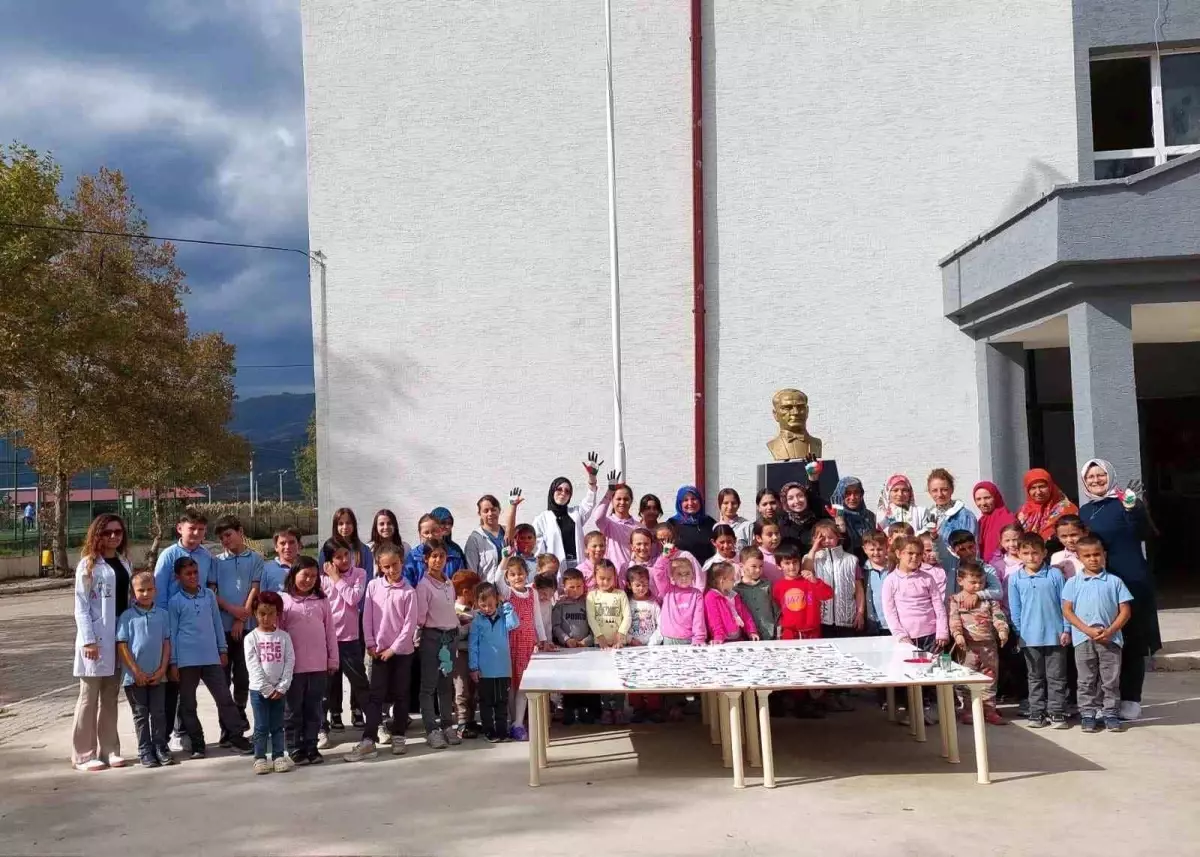 Osmaneli'den Gazze'ye 400 Bin Lira Destek