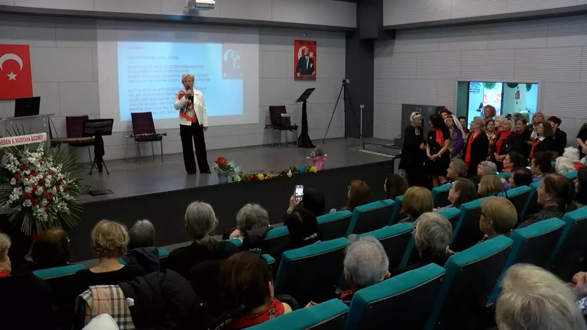 Bursa'da Kadın Korosu'ndan 10 Kasım Konseri