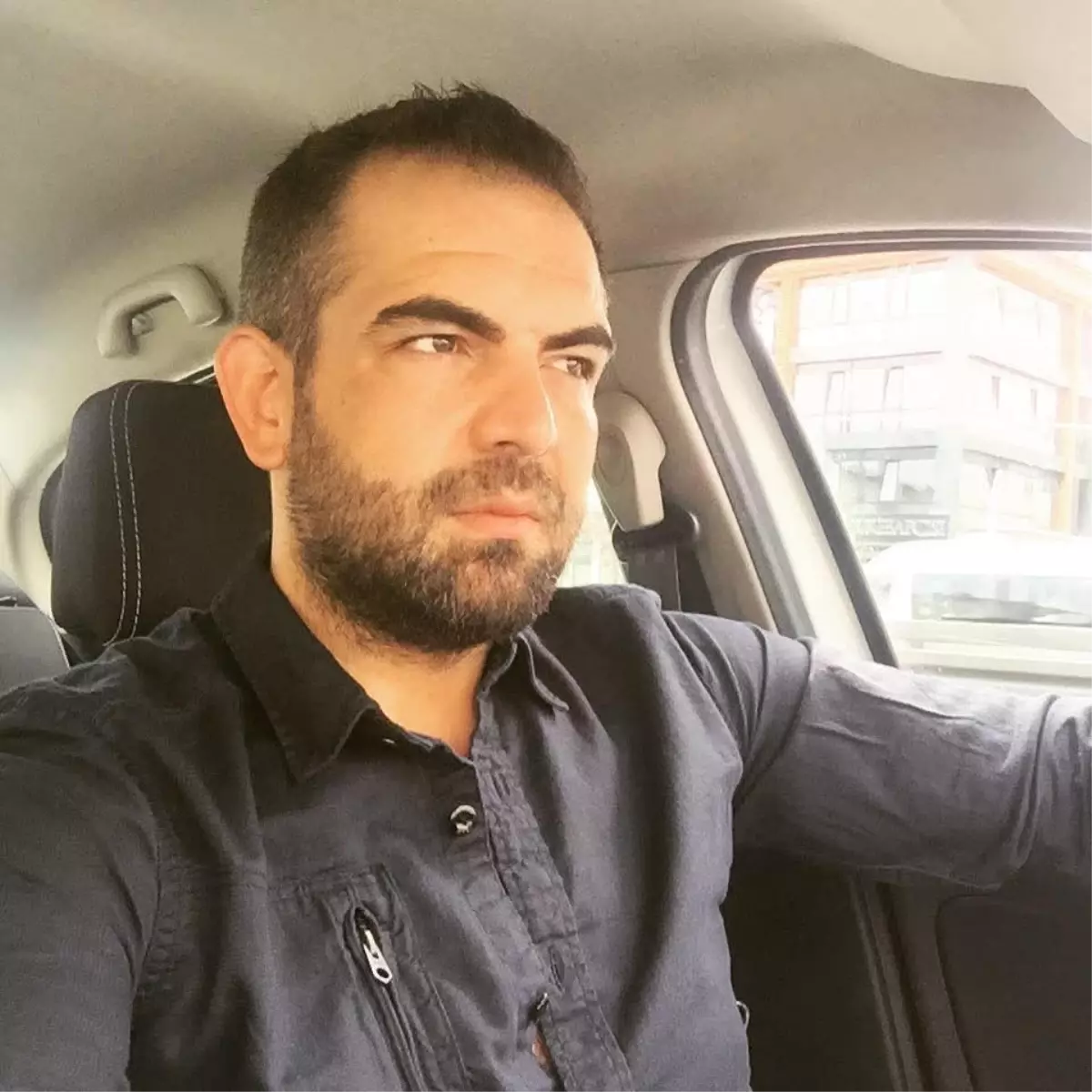 Edirne'de İş İnsanı Uğur Selvi, Yalnız Yaşadığı Evinde Ölü Bulundu