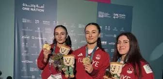 Halterde 9 Altın Madalya, Atatürk'e Armağan