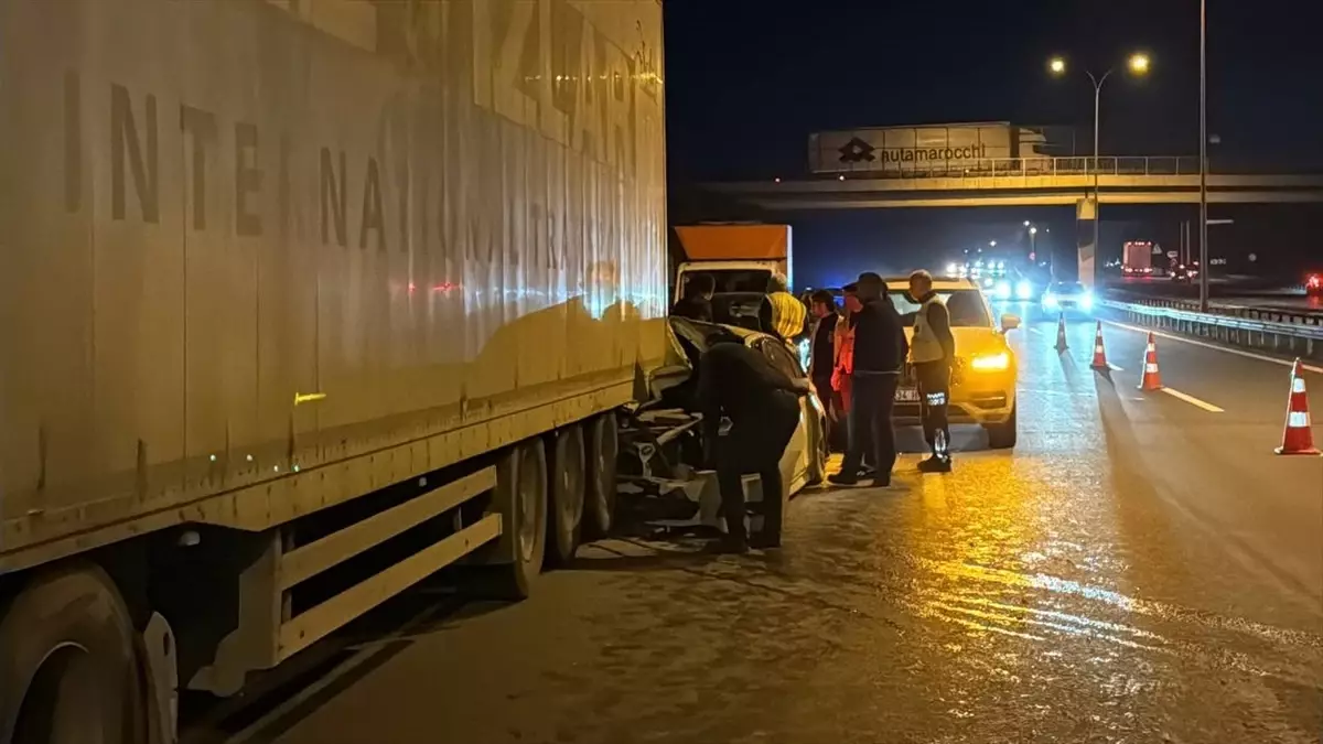 Çayırova'da Trafik Kazası: Bir Yaralı
