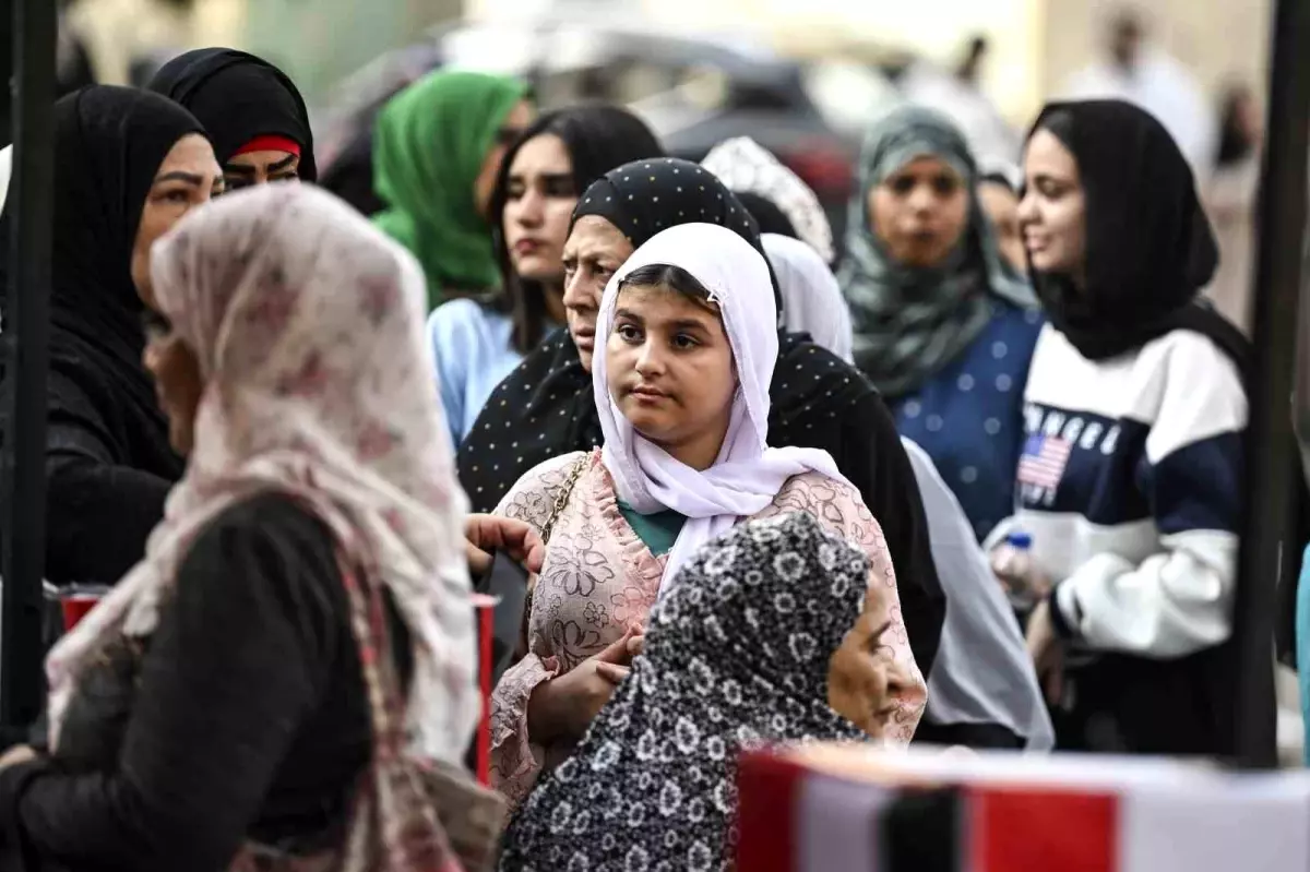 Mısır'da Temsilciler Meclisi Seçimleri Başladı