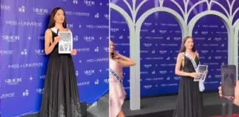 Miss Universe Türkiye Ceren Arslan siyahlara büründü, Atatürk'ün portresiyle yürüdü