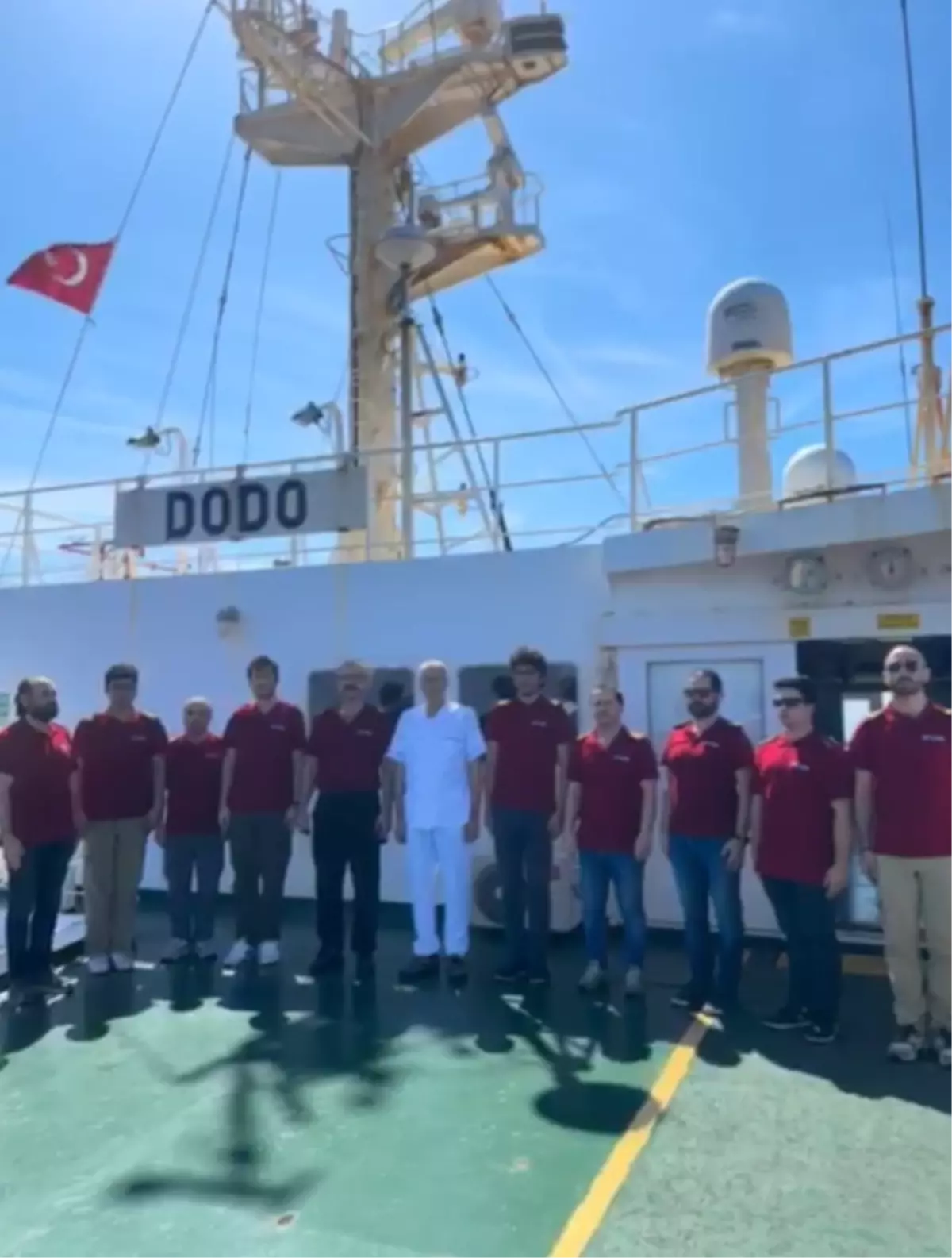 Mozambik Açıklarında Atatürk'e Saygı Duruşu