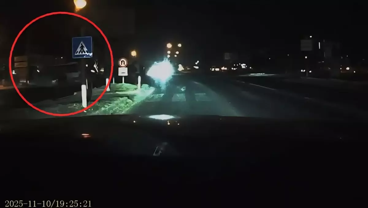 Mersin'de Yolcu Minibüsü Sulama Kanalına Düştü: 10 Yaralı