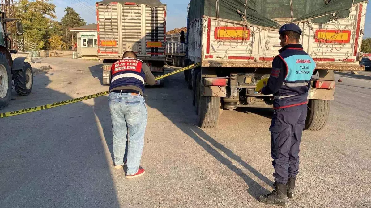 Elazığ'da Pancar Alımında Silahlı ve Bıçaklı Kavga: 3 Yaralı