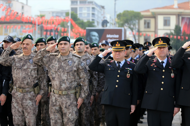 saat 9 u 5 gece turkiye de hayat durdu 19236980 3244 m