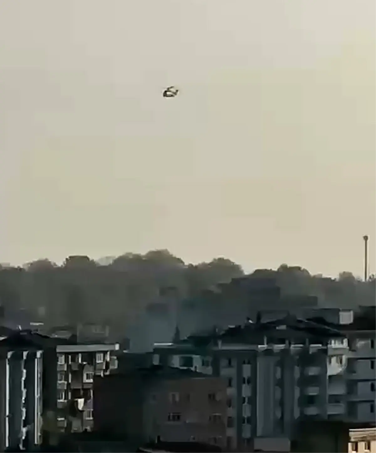 Samsun'da Atatürk'ü Anma Töreninde Helikopter Havada Sabit Kaldı