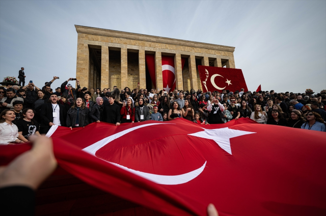 10 kasim da tarihi rekor anitkabir i 1 milyon 19242216 505 m