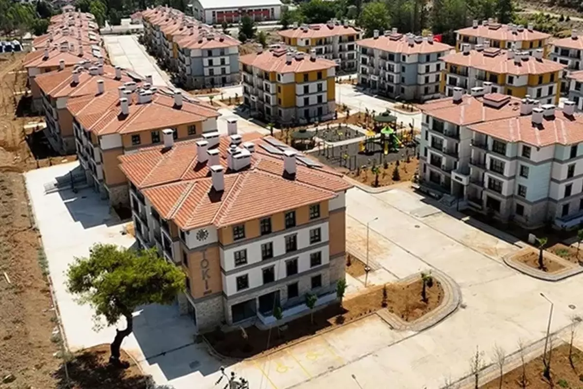 500 bin sosyal konut kampanyasına büyük ilgi! İlk gün rekor başvuru