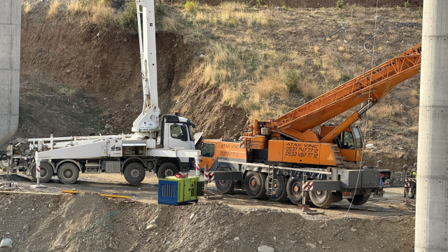 bakan tunc tan diyarbakir da viyaduk insaatindaki 19244325 6939 m