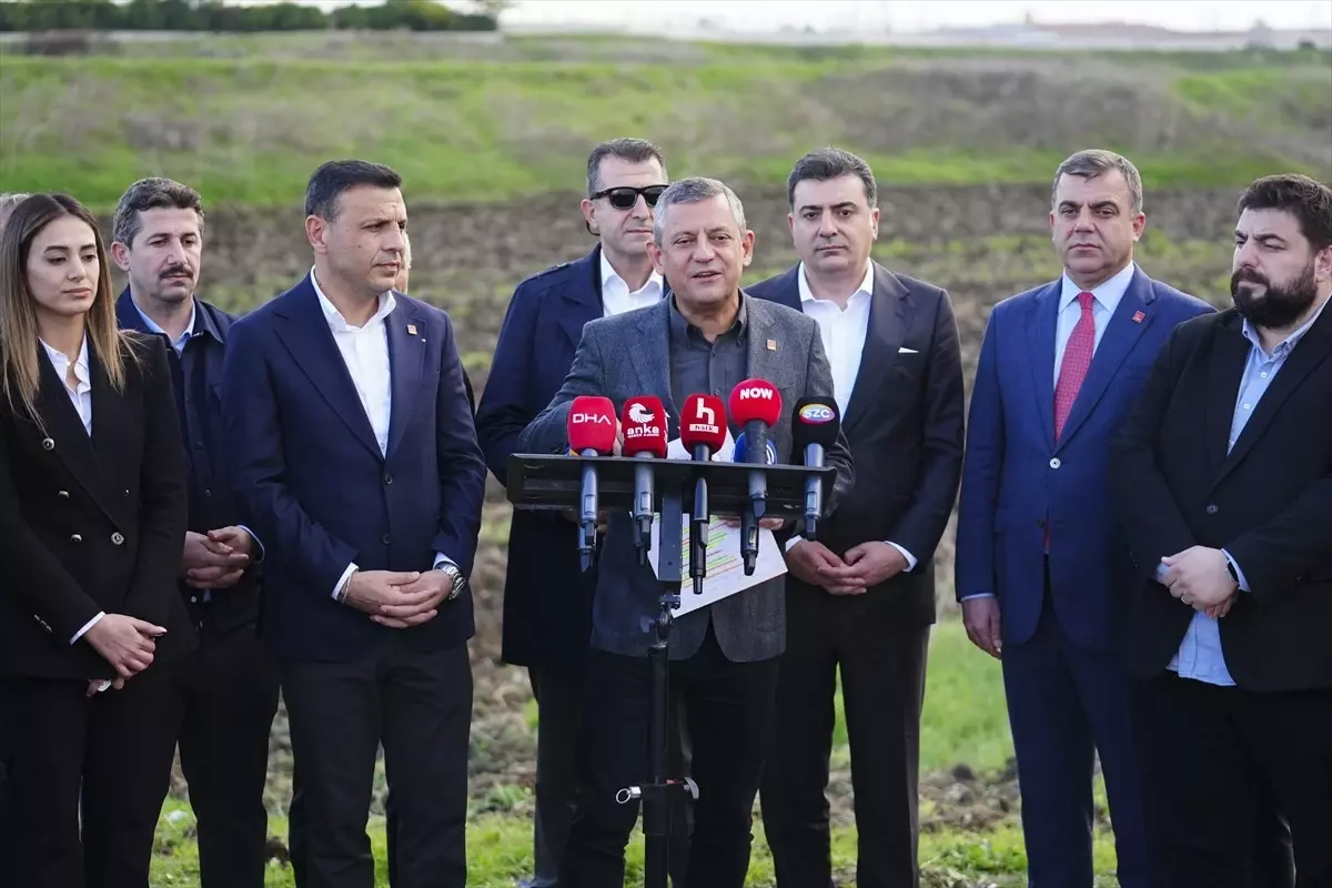 CHP Genel Başkanı Özel, Marmara Kapalı Ceza İnfaz Kurumu önünde konuştu Açıklaması