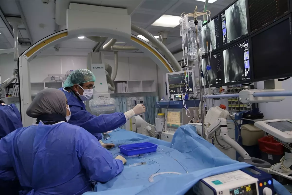 Diyarbakır'da Uluslararası Pediatrik Girişimsel Kardiyoloji Çalıştayı Düzenlendi