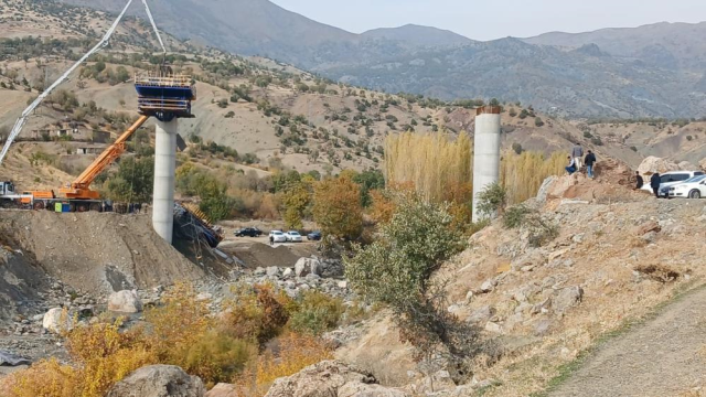 diyarbakir da viyaduk insaatinda iskele coktu 2 19242028 457 m