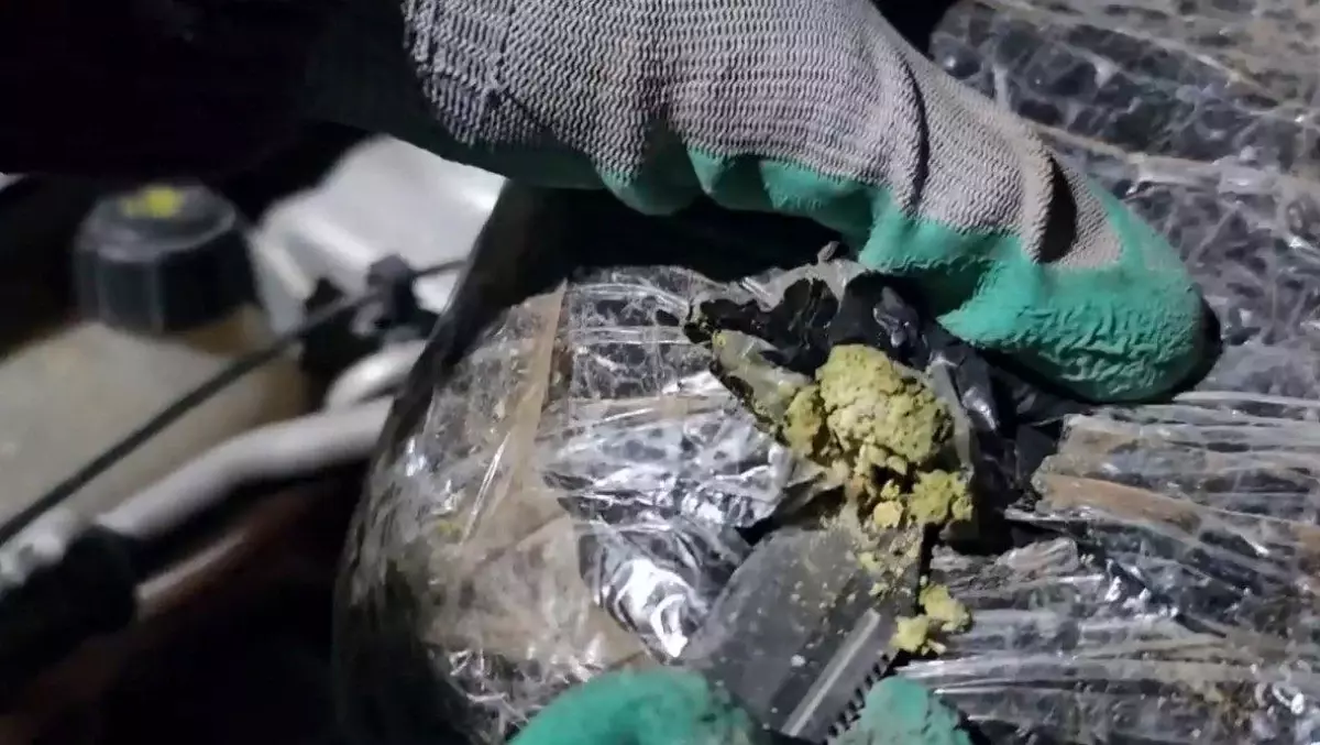 Ağrı'da Uyuşturucu Operasyonu: 3 Kilo Skunk Ele Geçirildi