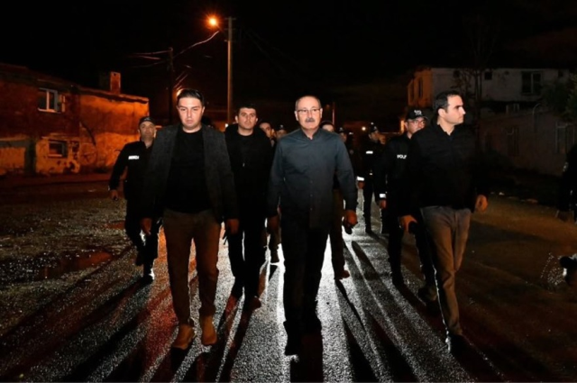 dur ihtarina uymadi aracini emniyet mudurunun 19243233 4227 m