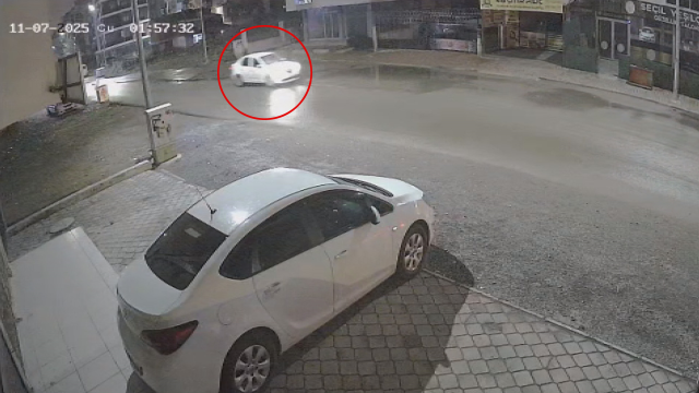 dur ihtarina uymadi aracini emniyet mudurunun 19243233 6556 m