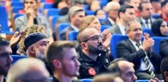 Düzce'de Afetlerde Gönüllülük ve Liderlik Sempozyumu Yapıldı