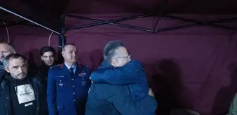 Eskişehirli şehit Emre Mercan'ın ailesi taziyeleri kabul etti