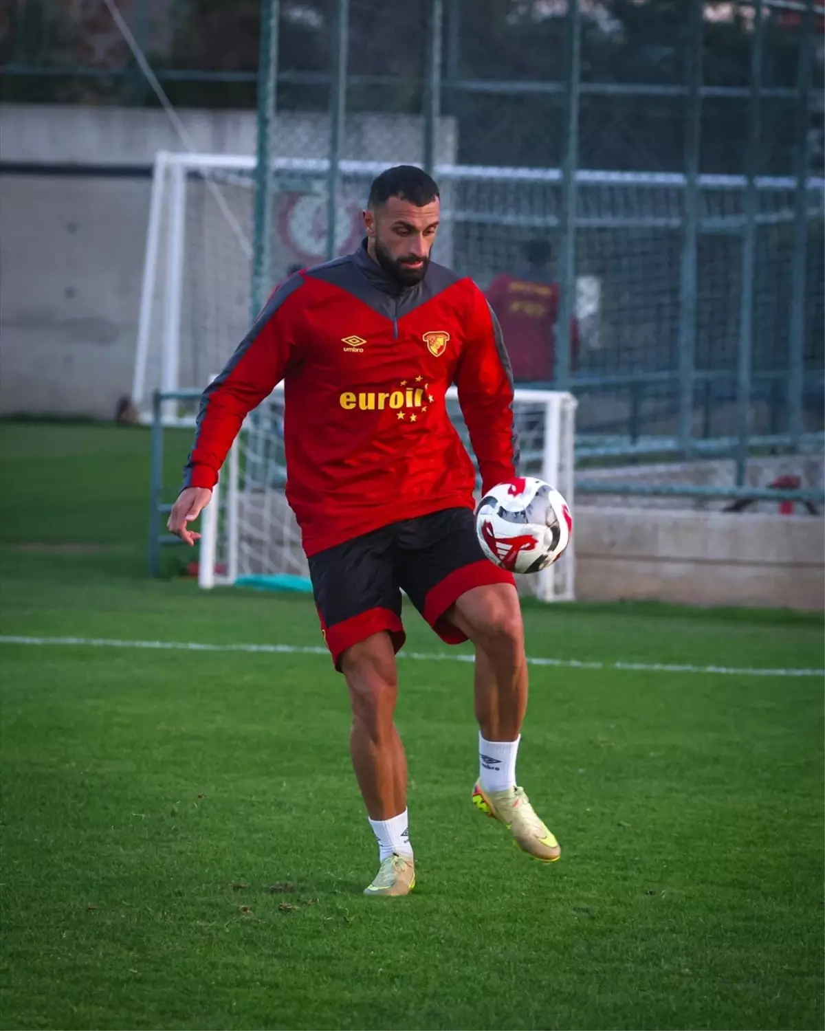 Göztepe, Kocaelispor Maçına Hazırlanıyor