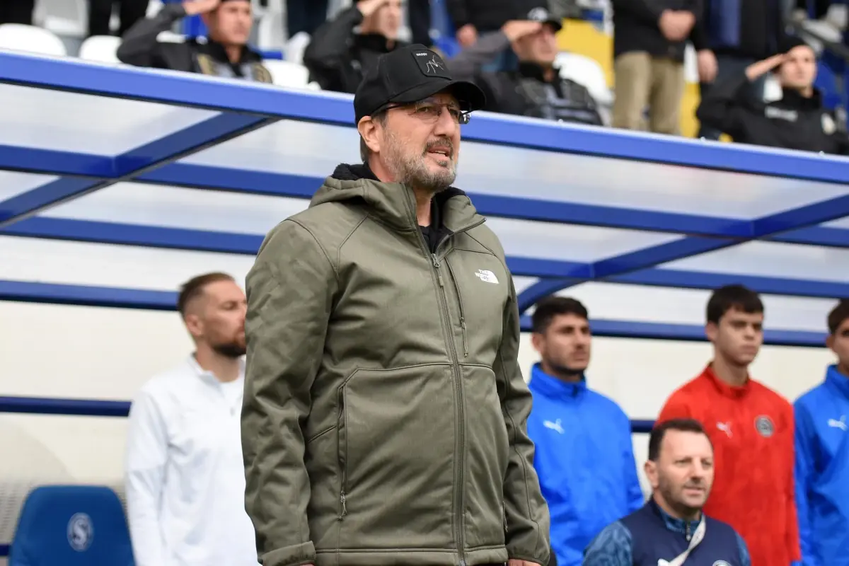 Manisa FK'da Teknik Direktör Taner Taşkın ile Yollar Ayrıldı