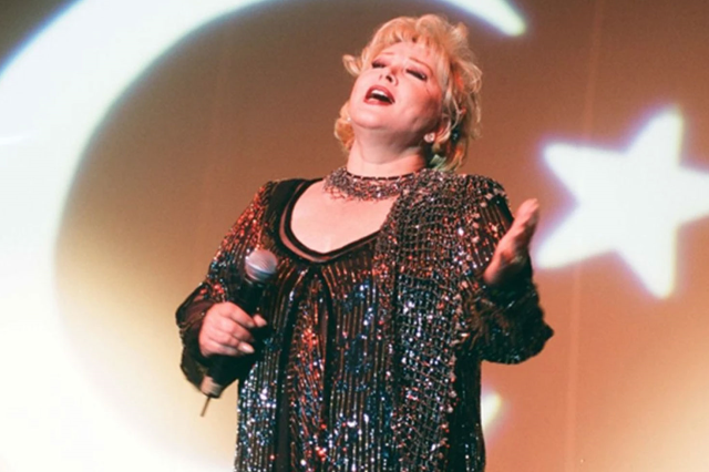 Sanat ile geçen bir ömür! Bir dönemin sesi sustu, Muazzez Abacı yaşamını yitirdi 5 sanat ile gecen bir omur bir donemin sesi sustu 19247720 4884 m