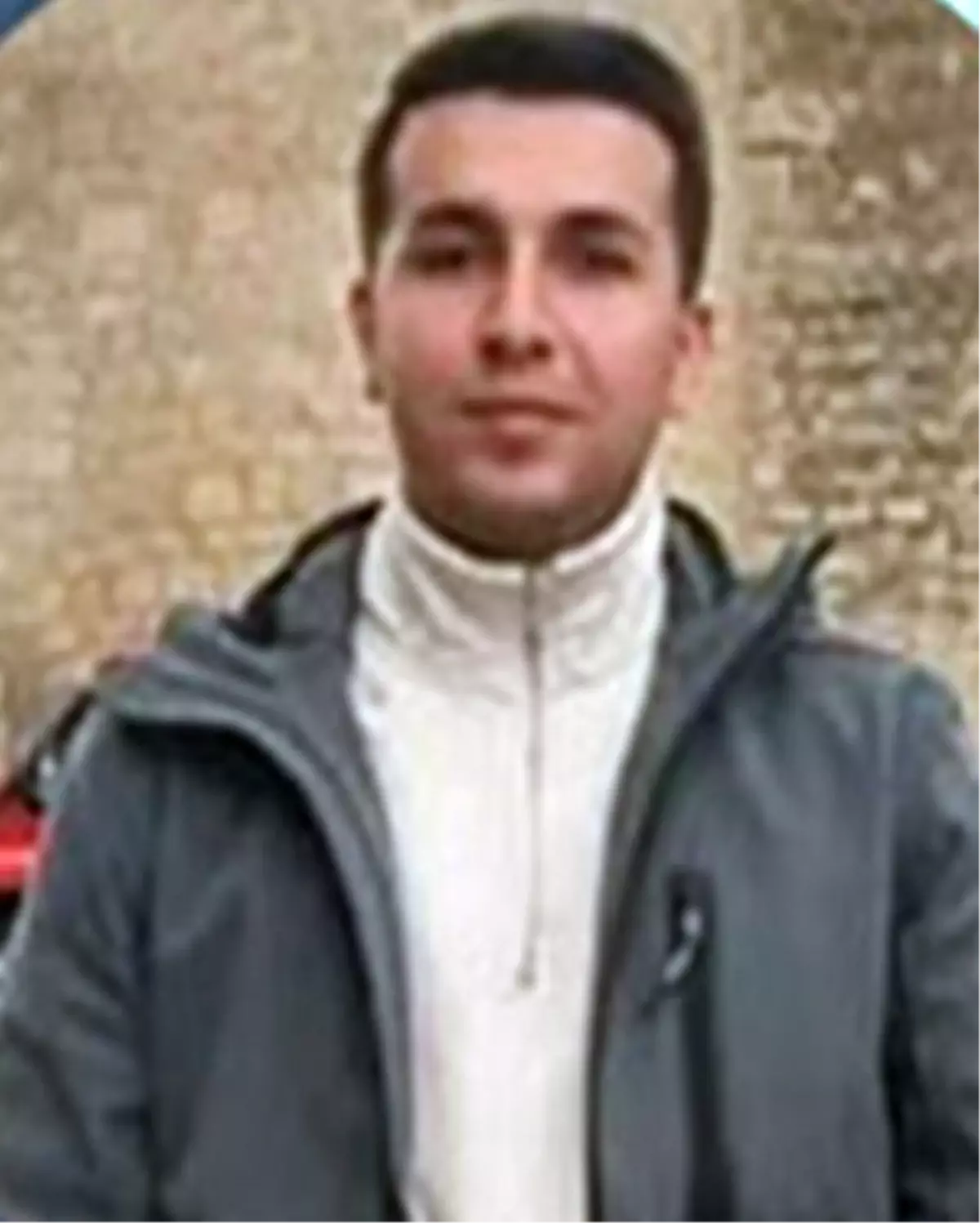 Azerbaycan'da Düşen Askeri Uçakta Şehit Olan Astsubay Ahmet Yasir Kuyucu'nun Ailesine Acı Haber Verildi