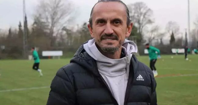 Tuncay Şanlı kimdir? Tuncay Şanlı kaç yaşında, nereli? Tuncay Şanlı hangi takımlarda oynadı? Yeniden Fenerbahçe'de! Tuncay Şanlı kimdir? Tuncay Şanlı kaç yaşında, nereli? Tuncay Şanlı hangi takımlarda oynadı? Yeniden Fenerbahçe'de!