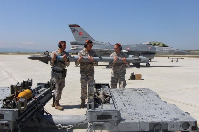 ucak kazasinda merzifon 5 ana jet ussu 10 sehit 19246421 3184 m