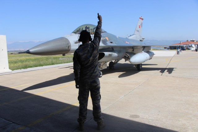 ucak kazasinda merzifon 5 ana jet ussu 10 sehit 19246421 613 m